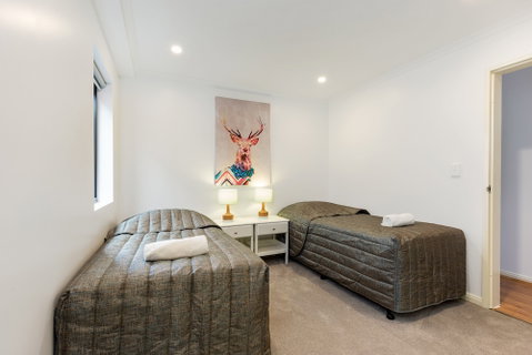 Balmain Modern Apartments - Kalgoorlie Accommodation 0