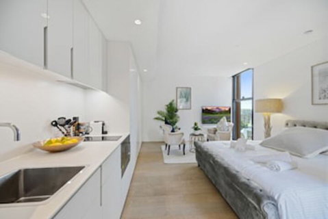Luxury Home Hidden In The Urban Oasis - Kalgoorlie Accommodation 0