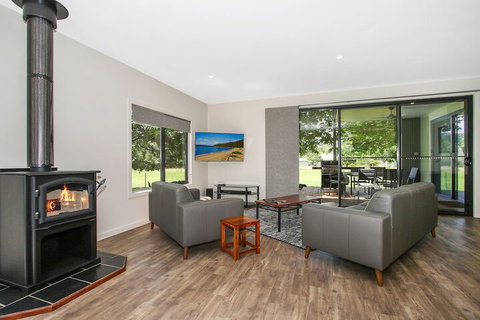 Telluride - Kalgoorlie Accommodation 1