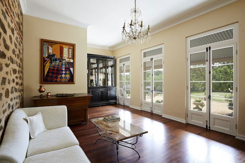 Le Mas Barossa - Kalgoorlie Accommodation 1