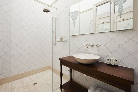 Le Mas Barossa - Kalgoorlie Accommodation 3