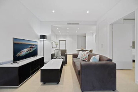 Peaceful Water Side Retreat With Huge Courtyard - Kalgoorlie Accommodation 0