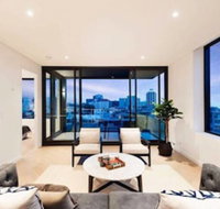 Brand New Lux Water View 3bd with Parking - Kalgoorlie Accommodation