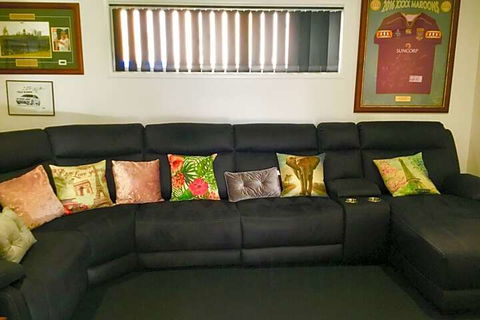Yandina House - Kalgoorlie Accommodation 5