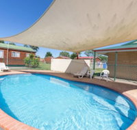 Holbrook Motor Village - Kalgoorlie Accommodation