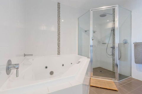 SOLARIS At Fingal Bay - Kalgoorlie Accommodation 5