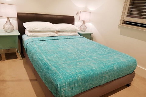 Darling Harbour Modern 2 Bedroom Terrace - Kalgoorlie Accommodation 3