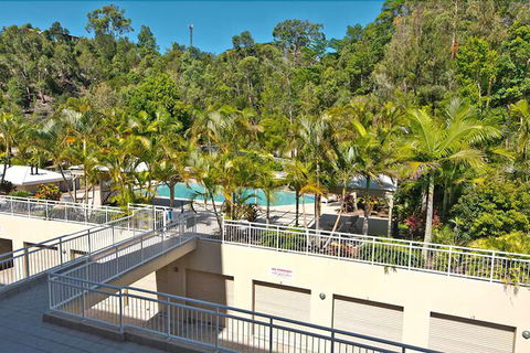Deep Blue 8 - Kalgoorlie Accommodation 6