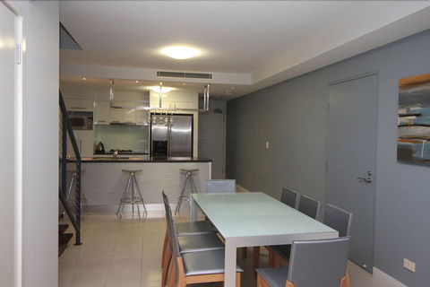Deep Blue 13 - Kalgoorlie Accommodation 4