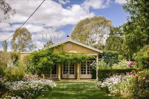 AL RU Farm - Kalgoorlie Accommodation 0