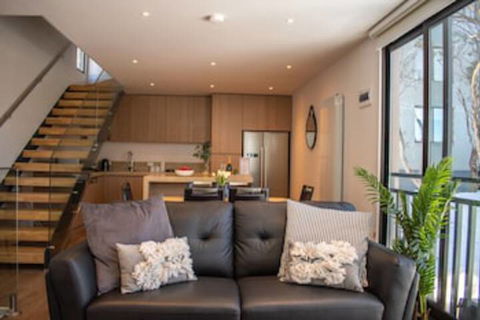 Kabuki Mt Buller - Kalgoorlie Accommodation 0