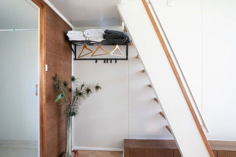 Sithuri - Kalgoorlie Accommodation 2