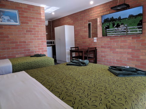 Travellers Inn Kaniva - Kalgoorlie Accommodation 3