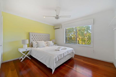 HomeHotel 4 Bedroom & Homeoffice With Nice Pool - Kalgoorlie Accommodation 2