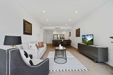 HomeHotel Waterside Luxury & New Residences - Kalgoorlie Accommodation 3