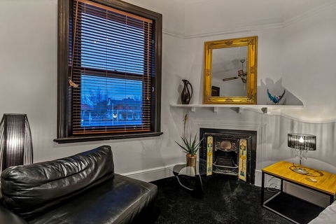 BANK192 - Kalgoorlie Accommodation 5