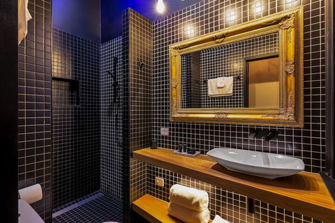 BANK192 - Kalgoorlie Accommodation 4