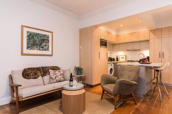 Art Deco 2 Bed Sydney & Darlinghurst Gem - Kalgoorlie Accommodation 5