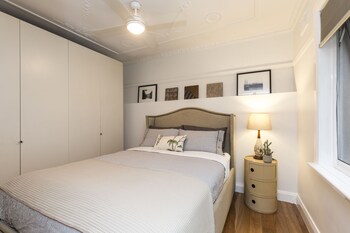 Art Deco 2 Bed Sydney & Darlinghurst Gem - Kalgoorlie Accommodation 2