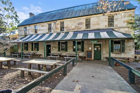 Tiny St. Albans - Kalgoorlie Accommodation 6