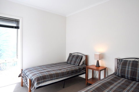 Flying Colours Free Wifi - Kalgoorlie Accommodation 1