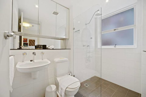 HomeHotel Urban Retreat In Secure Boutique Block - Kalgoorlie Accommodation 4