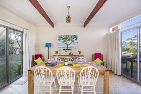 Mollymook Beach Units #7 - Kalgoorlie Accommodation 3