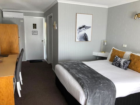 Country Roads Motor Inn - Kalgoorlie Accommodation 2