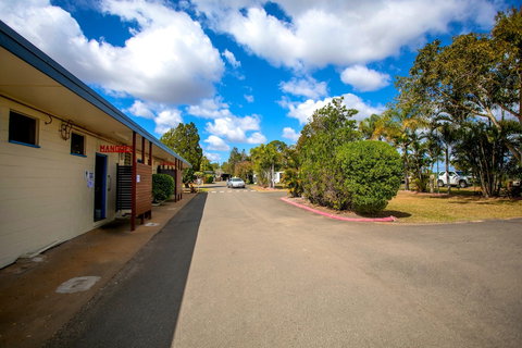 Bundaberg Park Village - Kalgoorlie Accommodation 0