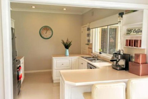 Magnolia Corner - Kalgoorlie Accommodation 5