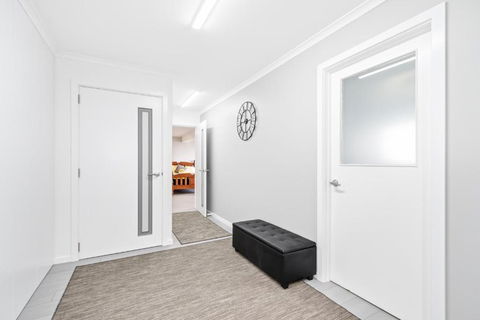 Views Forever Devonport - Kalgoorlie Accommodation 1