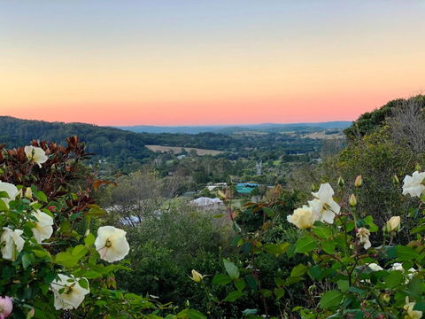 French Cottage & Loft - Kalgoorlie Accommodation 2