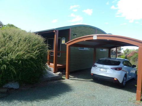Bridport Villa - Kalgoorlie Accommodation 4