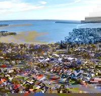 Paradise Bungalow Waterfront - Kalgoorlie Accommodation