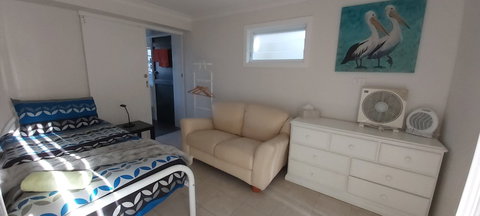 Paradise Bungalow Waterfront - Kalgoorlie Accommodation 5