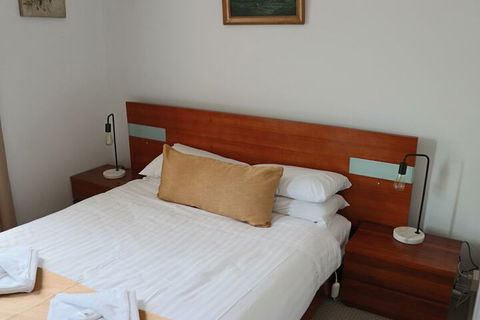 Robinson Cottage - Kalgoorlie Accommodation 2