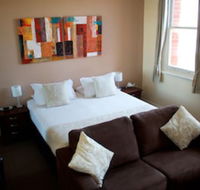 Balcony On Sixth Lodge - Kalgoorlie Accommodation