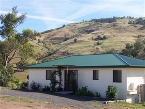 Elm Cottage - Kalgoorlie Accommodation 0