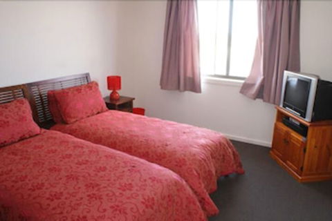 Oysta La Vista - Kalgoorlie Accommodation 5