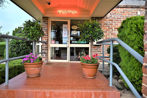 Grand Country Lodge Motel - Kalgoorlie Accommodation 0