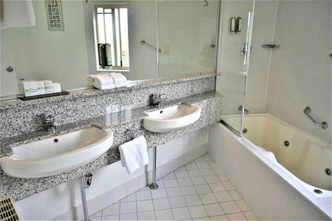Grand Country Lodge Motel - Kalgoorlie Accommodation 6