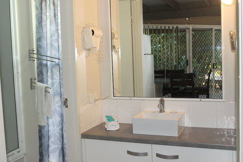 Kellys Beach Resort - Kalgoorlie Accommodation 3