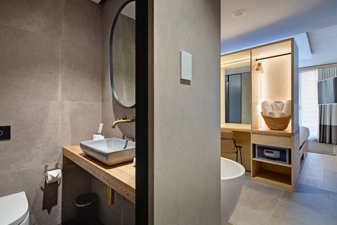 Zara Tower Hotel - Kalgoorlie Accommodation 0