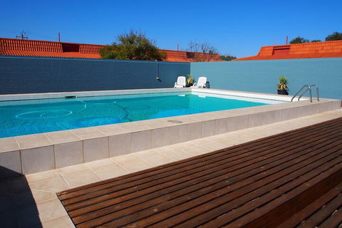 Dongara Hotel Motel - Kalgoorlie Accommodation 1