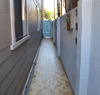 Sandy Bottoms Guesthouse - Kalgoorlie Accommodation