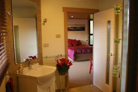 Nierinna Rise - Kalgoorlie Accommodation 1