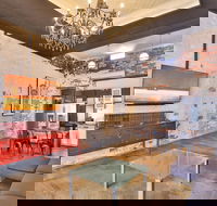 Indulge Apartments - Eighth Street - Kalgoorlie Accommodation