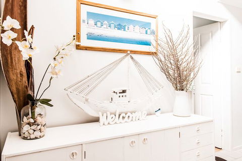 Anne's Waterfront Haven B&B - Kalgoorlie Accommodation 4