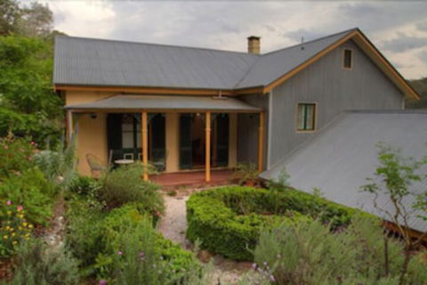 Tizzana Winery Bed & Breakfast - Kalgoorlie Accommodation 1