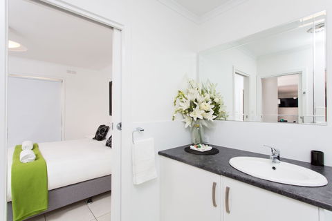 Mildura Holiday Villas - Kalgoorlie Accommodation 5